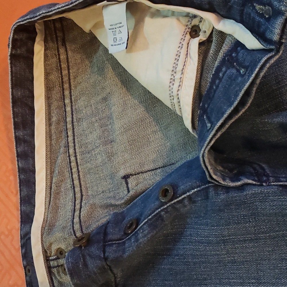 William Rast jeans - Picture 2 of 3